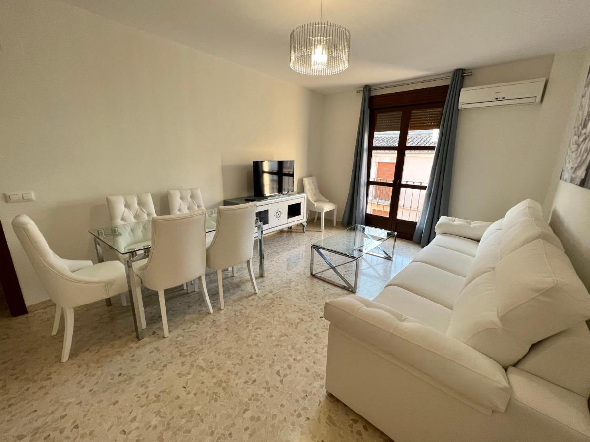 Arevalo Center, Parking Gratis Apartament Lucena