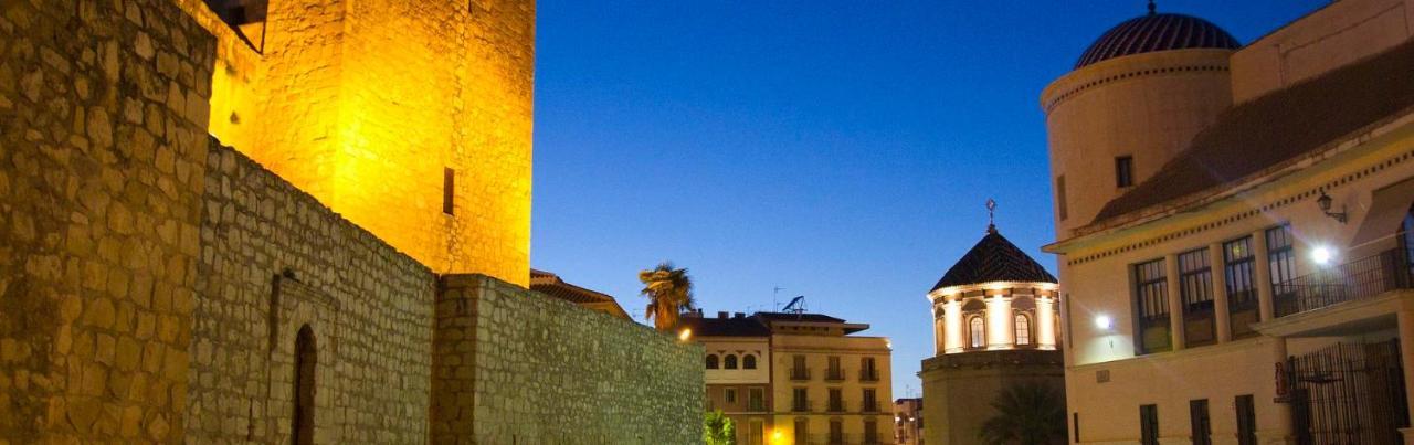 Arevalo Center, Parking Gratis Apartment *