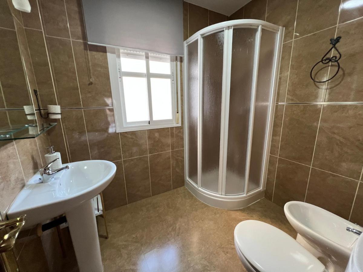 Arevalo Center, Parking Gratis Apartment